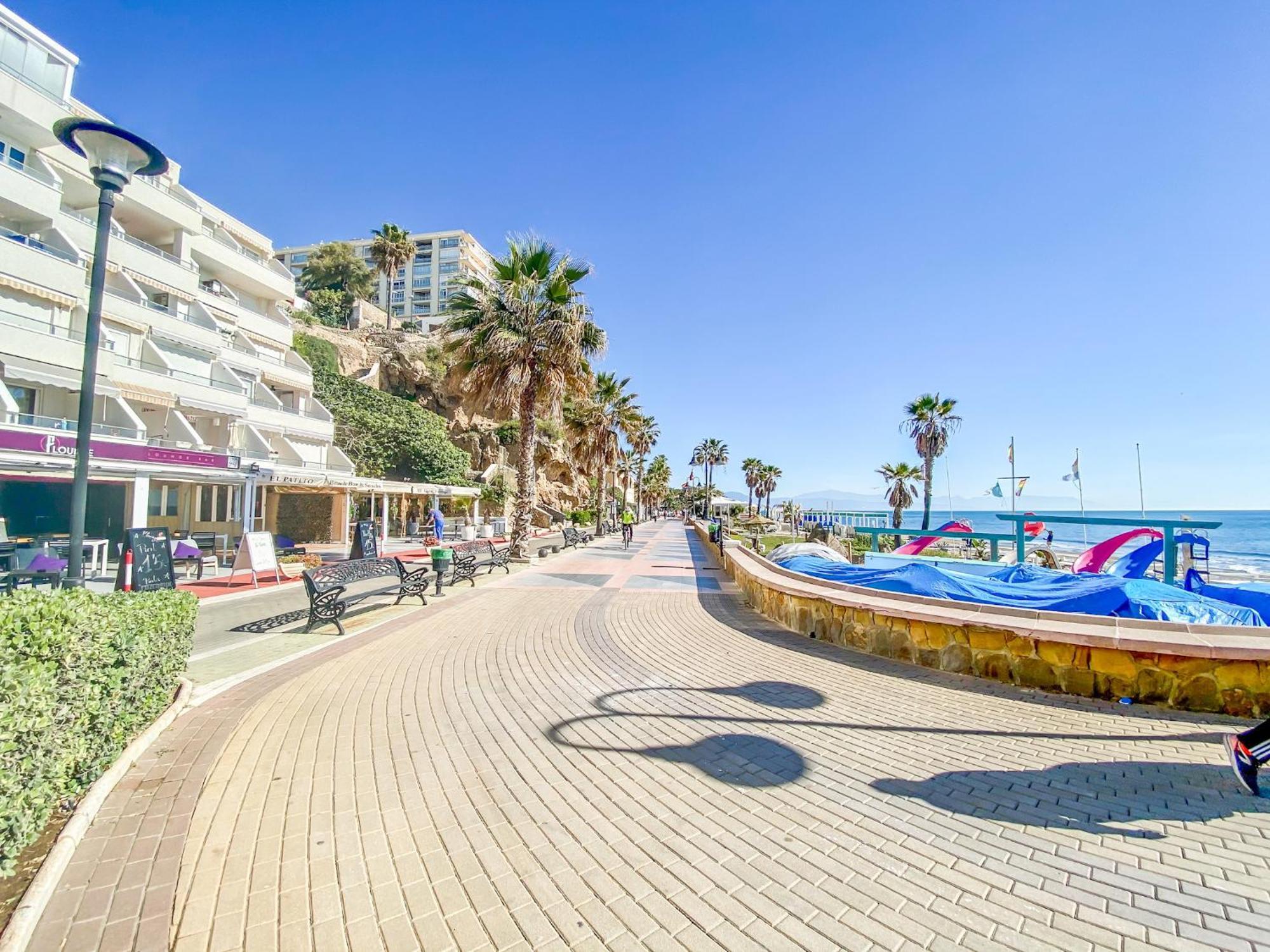The White Rock Private Access To The Beach Τορρεμολίνος Εξωτερικό φωτογραφία